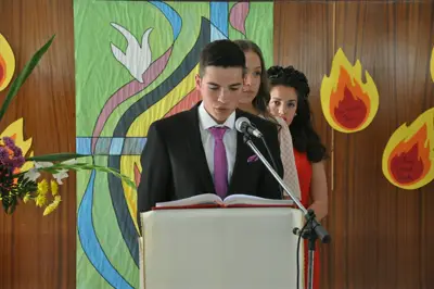 Confirmaciones curso 2015-16, foto 209 de 301