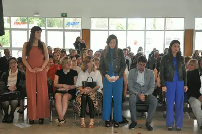 Confirmaciones curso 2015-16, foto 77 de 301