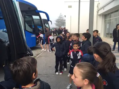 Salida de 3º y 4º de Primaria al teatro en inglés, con la obra «Peter Pan». Curso 2016-17, foto 5 de 56