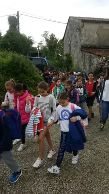 Excursión de 3º y 4º de Primaria al centro equestre «As Leiras». Curso 2016-17, foto 153 de 174