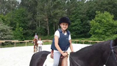 Excursión de 3º y 4º de Primaria al centro equestre «As Leiras». Curso 2016-17, foto 165 de 174