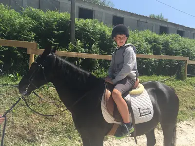 Excursión de 3º y 4º de Primaria al centro equestre «As Leiras». Curso 2016-17, foto 27 de 174