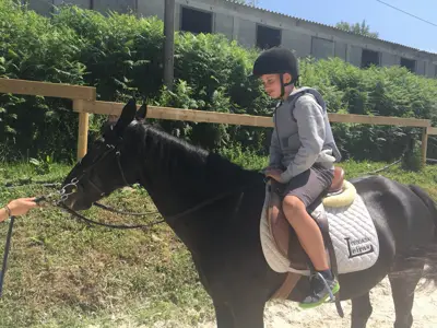 Excursión de 3º y 4º de Primaria al centro equestre «As Leiras». Curso 2016-17, foto 28 de 174