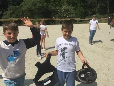 Excursión de 3º y 4º de Primaria al centro equestre «As Leiras». Curso 2016-17, foto 65 de 174