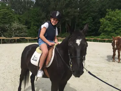 Excursión de 3º y 4º de Primaria al centro equestre «As Leiras». Curso 2016-17, foto 84 de 174