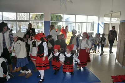 Festival de Navidad Infantil y Primaria curso 2016-17, foto 72 de 201